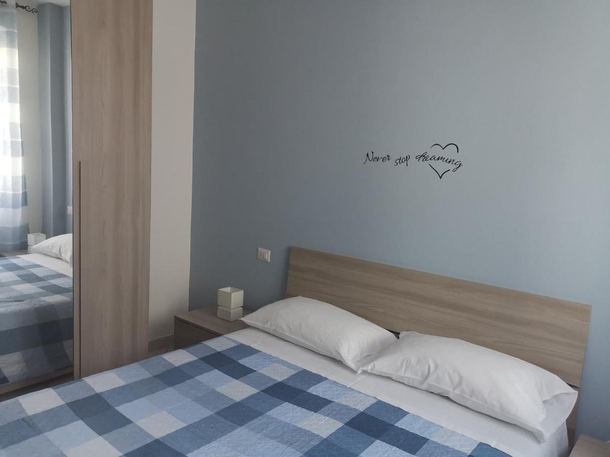チェルノッビオ Beb I Portici Bed & Breakfast エクステリア 写真