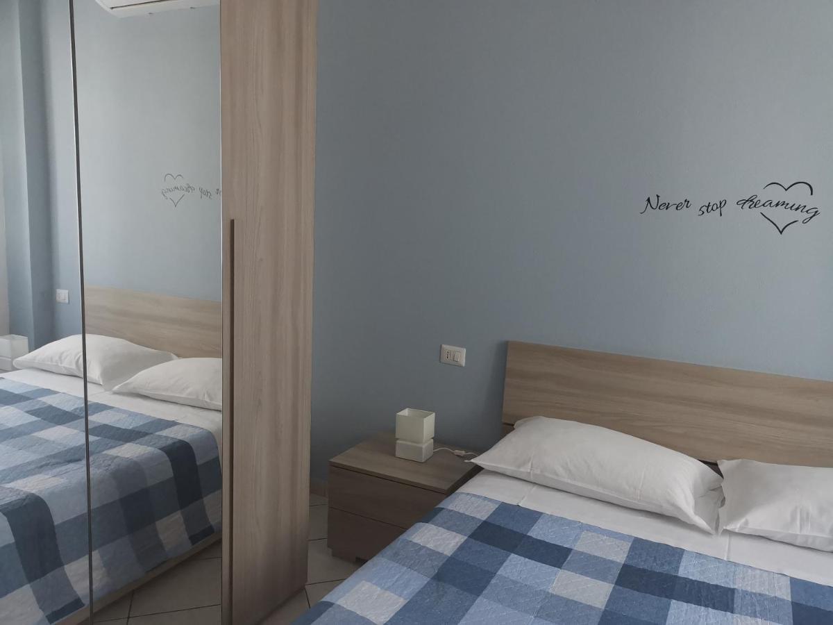 チェルノッビオ Beb I Portici Bed & Breakfast エクステリア 写真