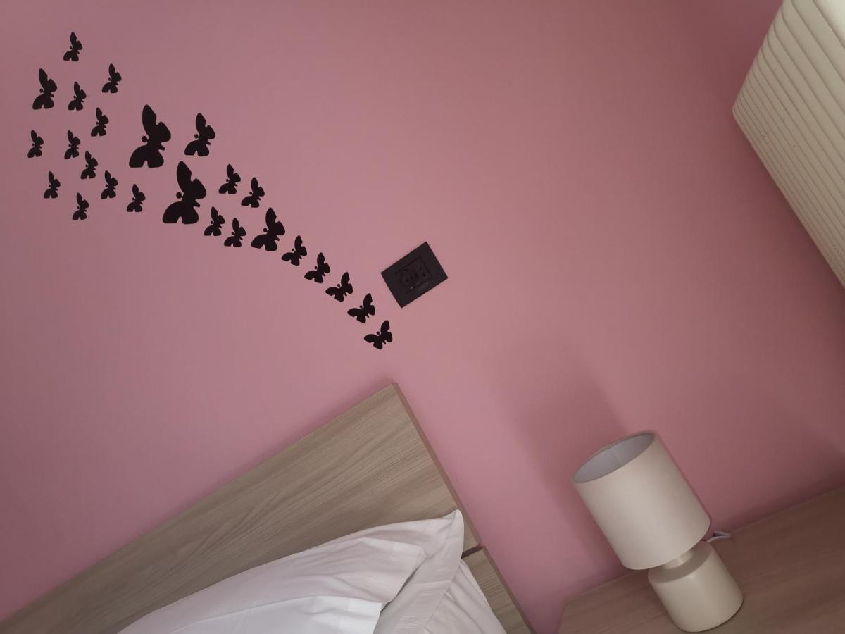 チェルノッビオ Beb I Portici Bed & Breakfast エクステリア 写真