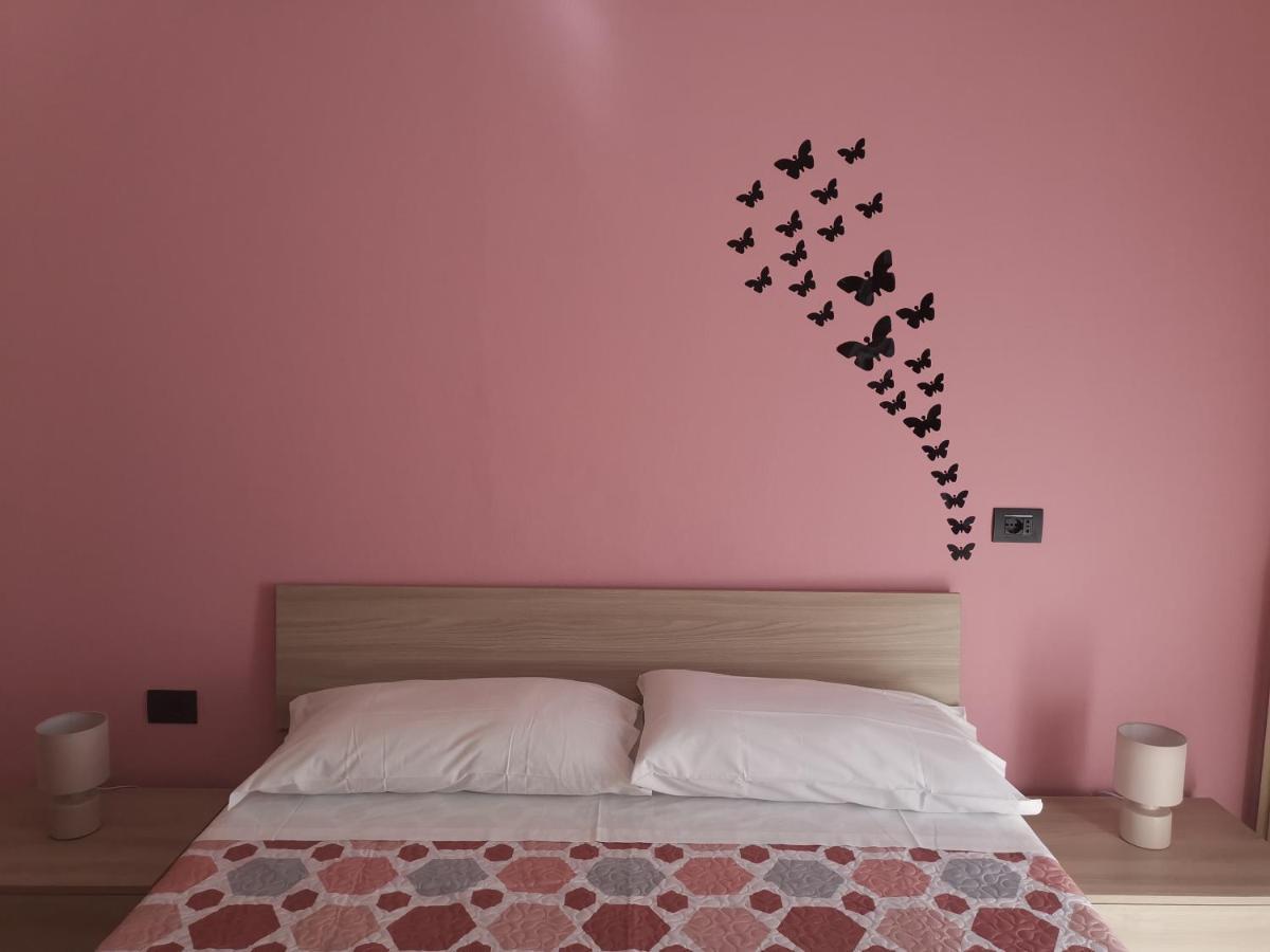 チェルノッビオ Beb I Portici Bed & Breakfast エクステリア 写真